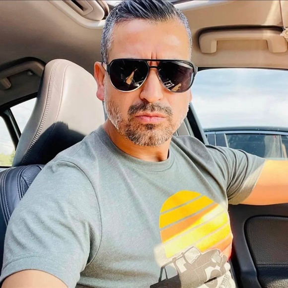 Meet your Posher, Fabian - Picture 5 of 14